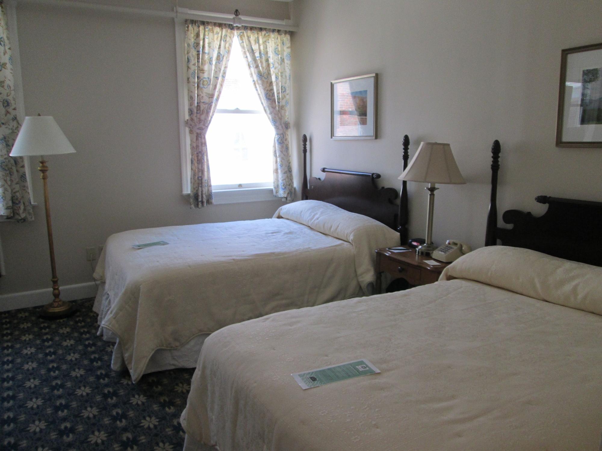 Middlebury Inn Ngoại thất bức ảnh