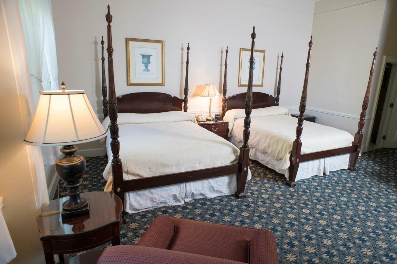 Middlebury Inn Ngoại thất bức ảnh