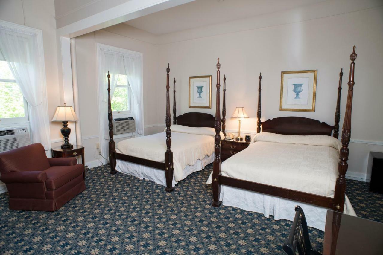 Middlebury Inn Ngoại thất bức ảnh