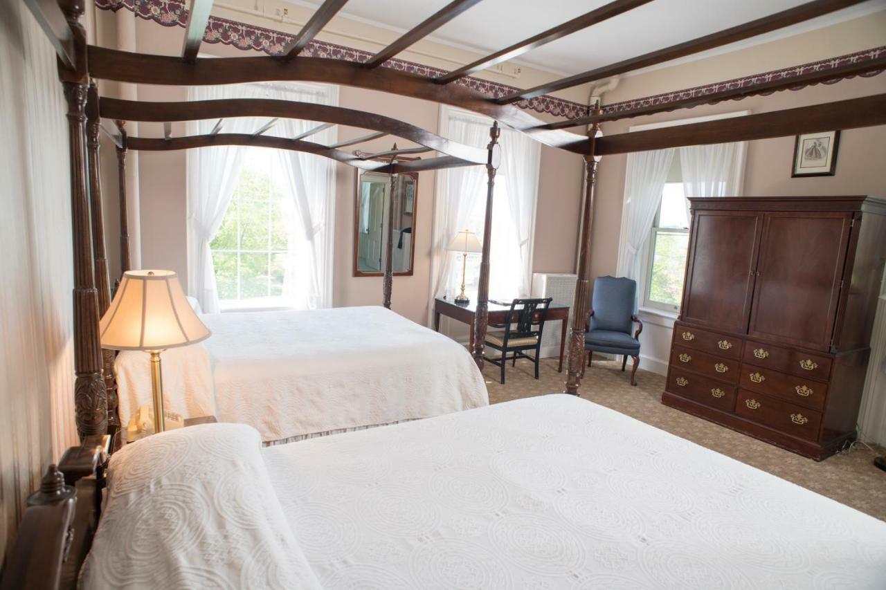 Middlebury Inn Ngoại thất bức ảnh