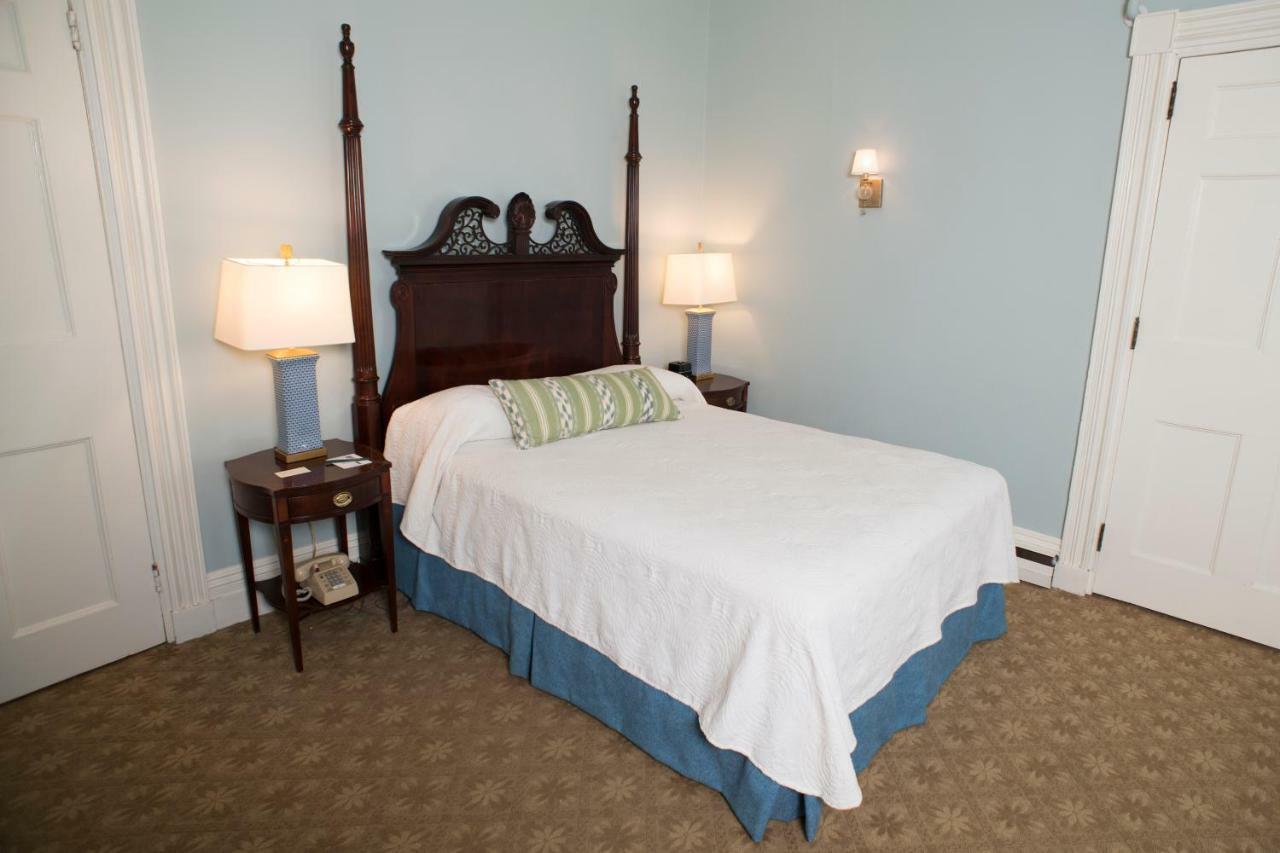 Middlebury Inn Ngoại thất bức ảnh
